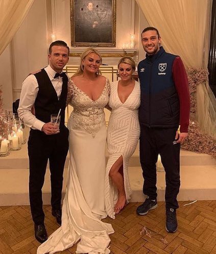 hammers_chat's tweet photo. This is potentially funnier than it should be 😂😂😂

Andy Carroll wearing a club tracksuit at a wedding! https://t.co/vZ4rf8ZHLx