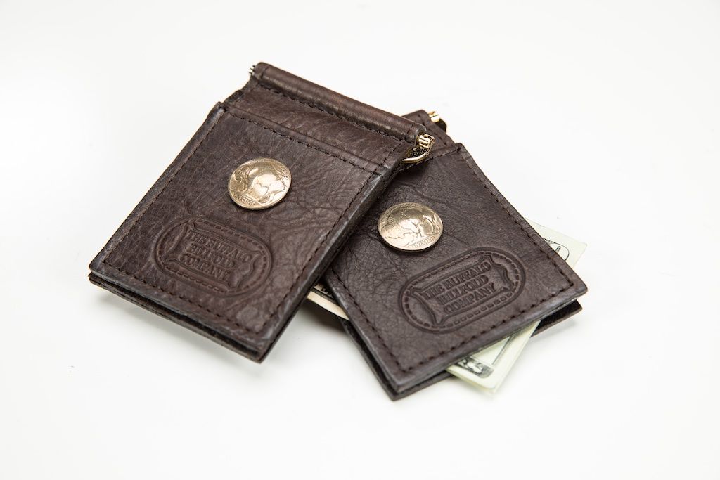 BuffaloBillfold's tweet photo. Looking for a #greatgift for a great guy? Consider this #buffaloleather #buffalonickle #moneyclip #wallet! With slots for his ID & a credit card, it's as handsome and handy as he is! And it's #madeintheUSA to boot!
https://t.co/C1szRlCmQb https://t.co/6z0UFKhk6m