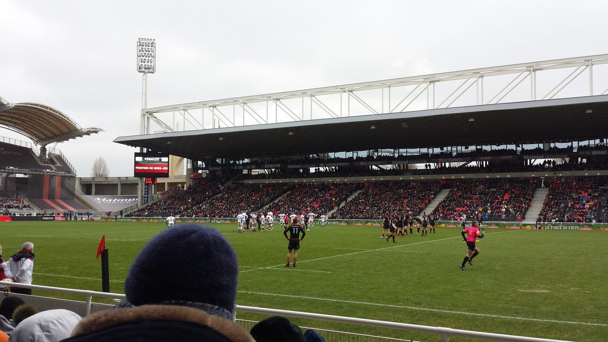 En place pour Lou/Agen avec des supportrices d'Outre Atlantique 😉😉😉