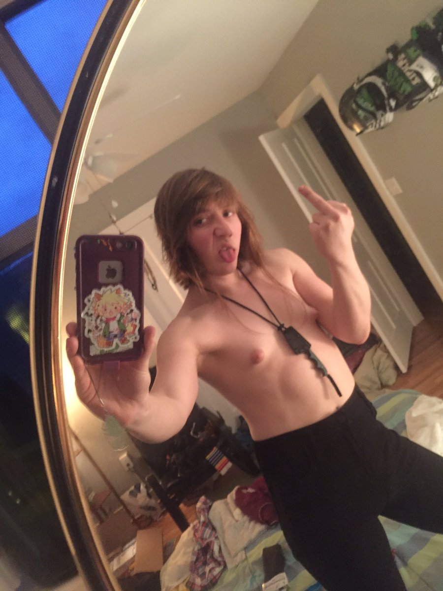 dissociationbun's tweet photo. Feral family dinner.  Let’s fucking rage. Paws <3 pause. Ima dance meh tail off >.<.  #femboy #amab #queer #yiff https://t.co/wu2okVj1ec