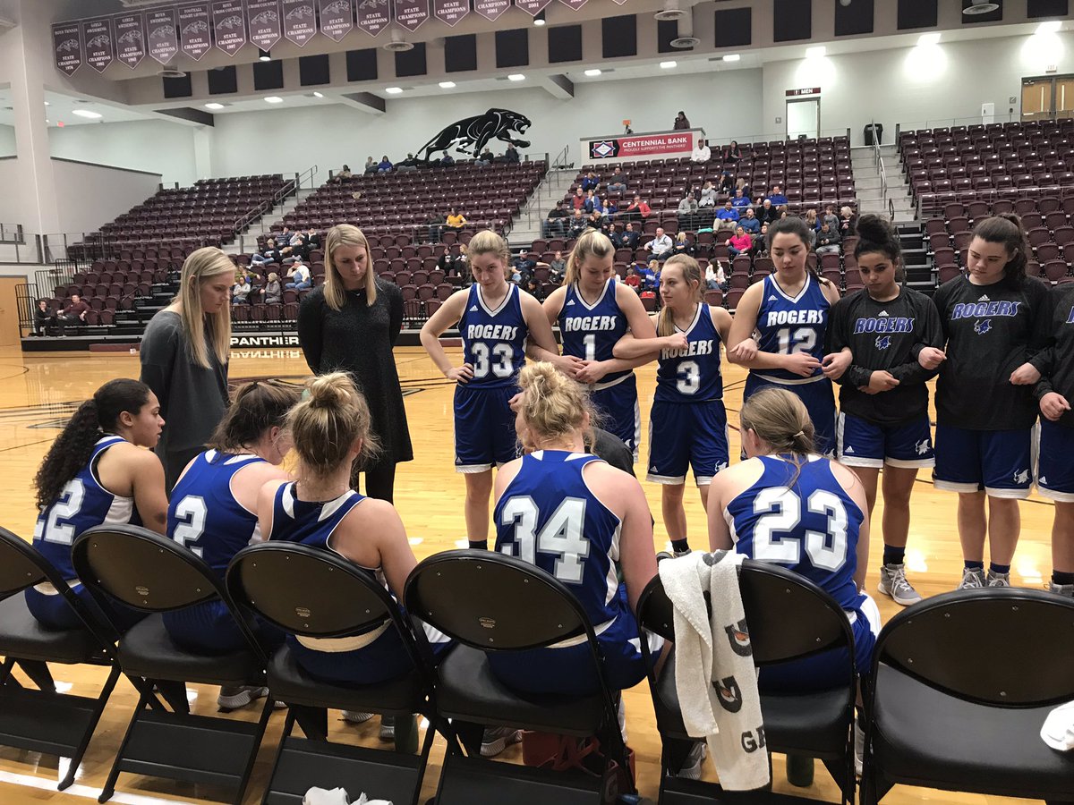 Congratulations Lady Mountaineers Runner-up in the Siloam Springs Holiday BKB Tournament!  We are proud of you!  It’s a Great Day to be a Mountie! @RHS_Mounties @RHSATHLETICS5