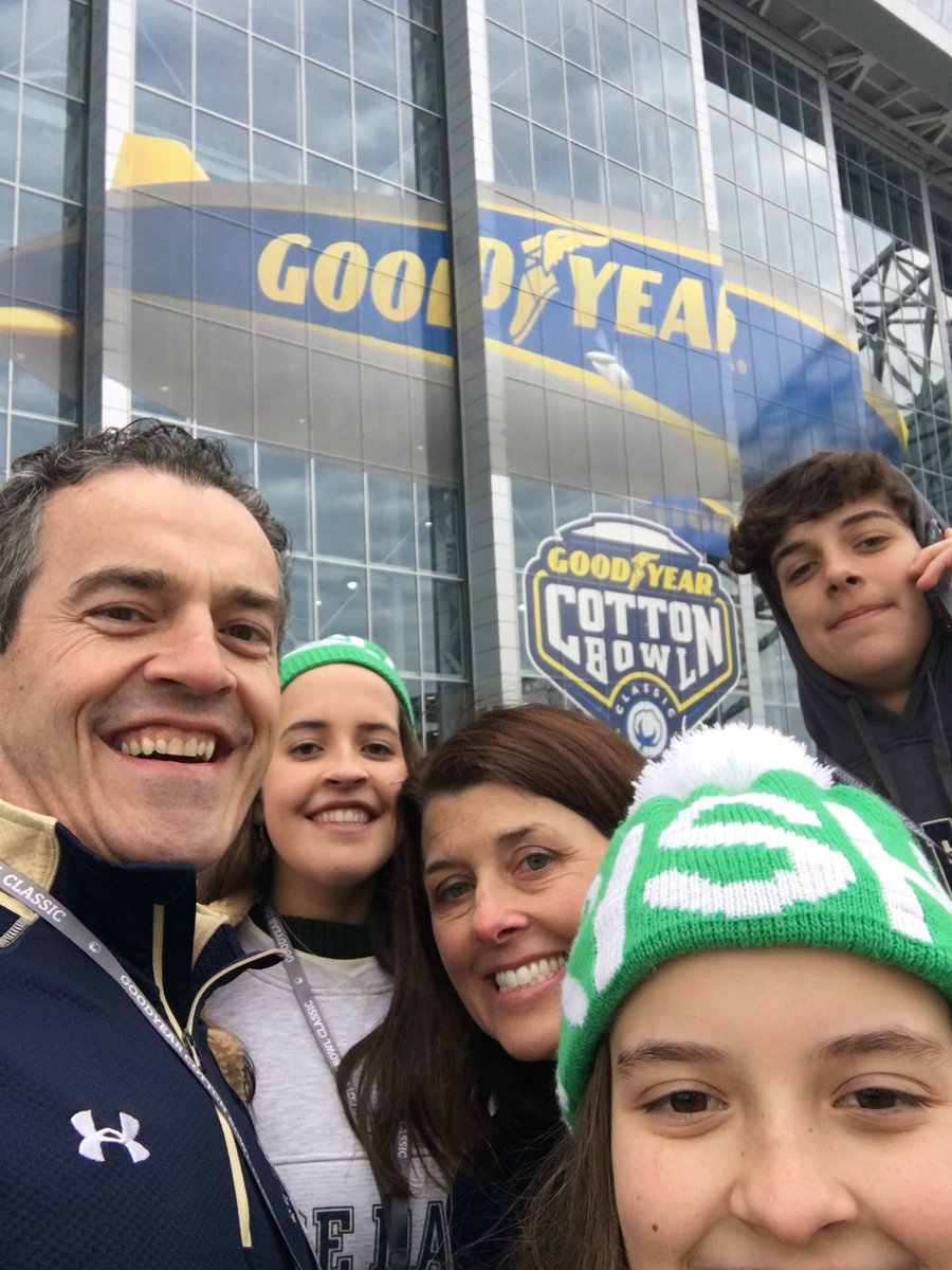 Let’s go Irish!! #goodyearcottonbowl