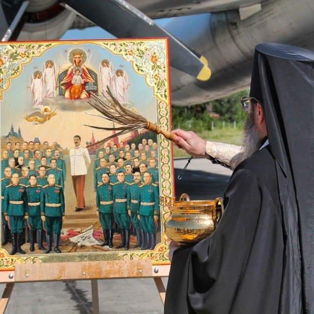 икона богоматерь державная проханов. сталин в храме. икона иосифа сталина. державная икона божьей матери со сталиным. икона сталина в киево-печерской лавре.