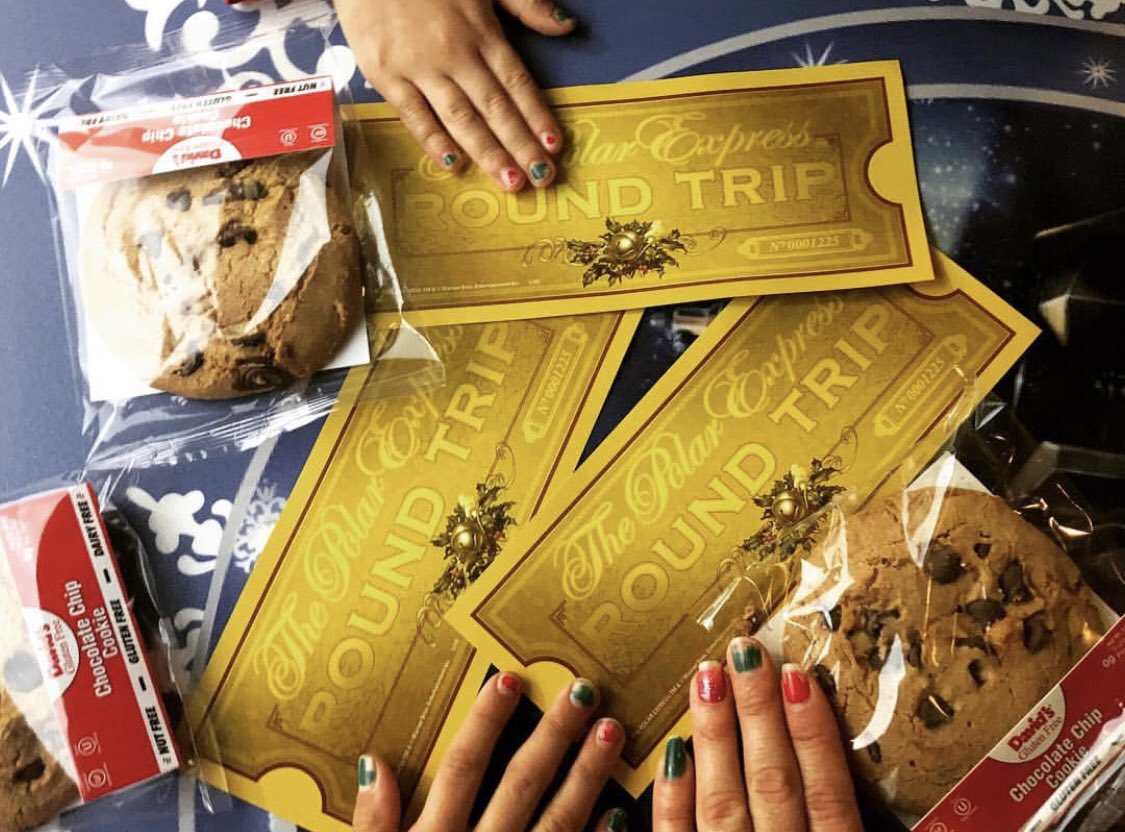 Believers! Tonight and tomorrow are your last chances to visit the North Pole! Tickets still available 🚂

stlthepolarexpressride.com 

📸: @damariposaphotog