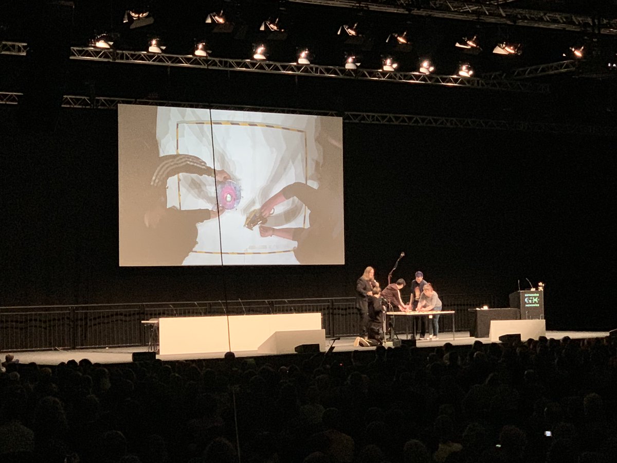nicolas_woehrl's tweet photo. Up now: Some sumo robot fighting in Adams. I for one welcome our clumsy robot overlords #35c3 https://t.co/2fnZpfegMS