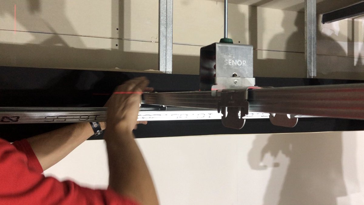 Aisladores's tweet image. F-RAPID la cruceta entre perfiles con más seguridad del mercado. Solicite más información en INGENIERIA@senor.es.