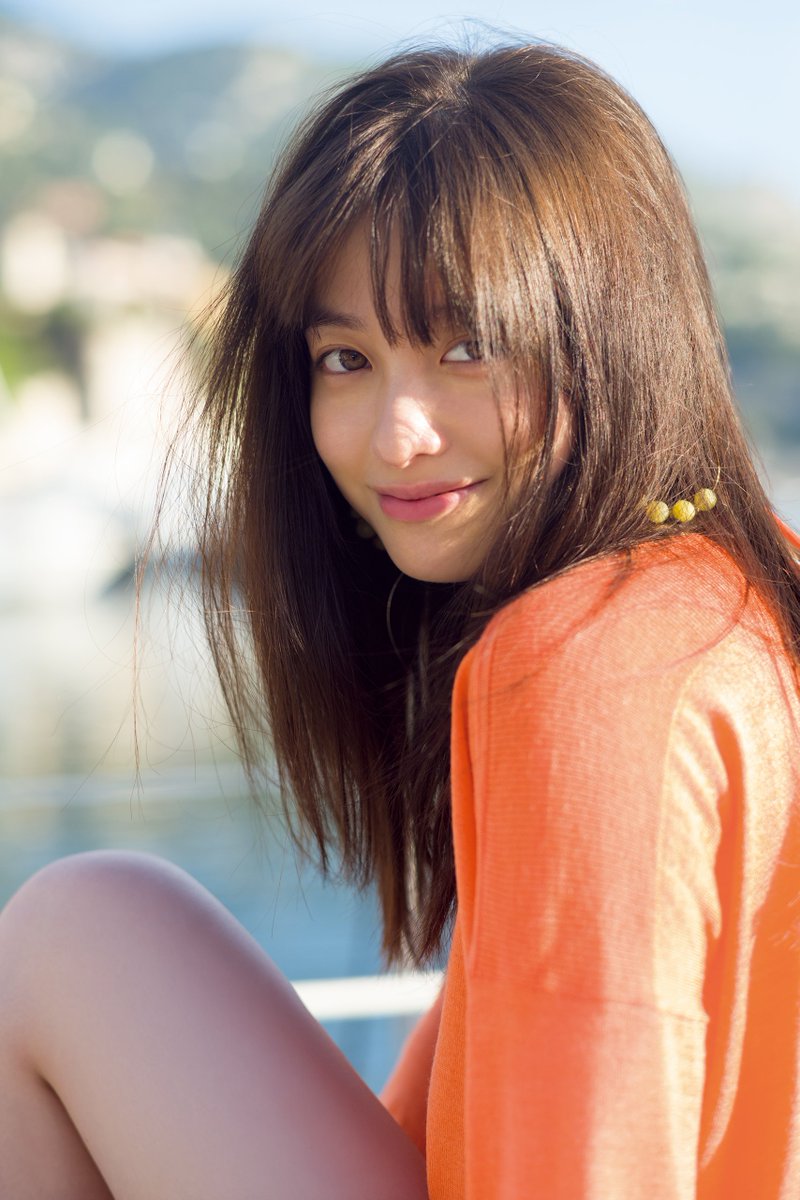 公式 橋本環奈写真集 Naturel 橋本環奈 写真集 Naturel まとめ 19年2月3日 日 発売 10代最後の撮影 歳の誕生日に発売のメモリアル写真集 ちょっと横長のサイズ 128ページです ナチュレル 仏語で 自然体の ありのままの の意 ご予約 公式 橋本環奈写真集 Naturel 橋本環奈 写真集 Naturel まとめ 19年2月3日 日 発売 10代最後の撮影 歳の誕生日に発売のメモリアル写真集 ちょっと横長のサイズ 128ページです ナチュレル 仏語で 自然体の ありのままの の意 ご予約