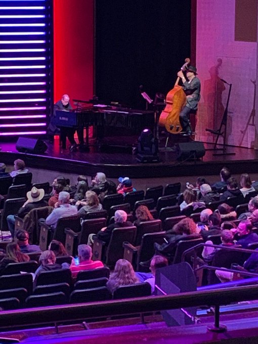 I didn&rsquo;t know @pennjillette had music skills https://t.co/DYQ8PVCeYM<a class="tags" target="_blank" title="On Twitter" href="/?out=eyJ0eXAiOiJKV1QiLCJhbGciOiJIUzUxMiJ9.eyJpYXQiOjE3MTkzOTM4OTcsImlzcyI6InR3cG9ybnN0YXJzLmNvbSIsIm5iZiI6MTcxOTM5Mzg5NywiZXhwIjoxNzUwOTI5ODk3LCJyZWRpcmVjdF91cmwiOiJodHRwczovL3R3aXR0ZXIuY29tL3Blbm5qaWxsZXR0ZSJ9.0Pj-1V9lPDkhHAhC6yqGEeZMYWLHz_LEVwdTVIgWMbRmQ554sxVXcn6ASySa9h_wjFFJ_hdsdk6anEb129ih_Q">@pennjillette</a><a href="/tag/shehulk"class="tags"><span>#shehulk</span></a><a href="/tag/redhulks"class="tags"><span>#redhulks</span></a><a href="/tag/hulks"class="tags"><span>#hulks</span></a>