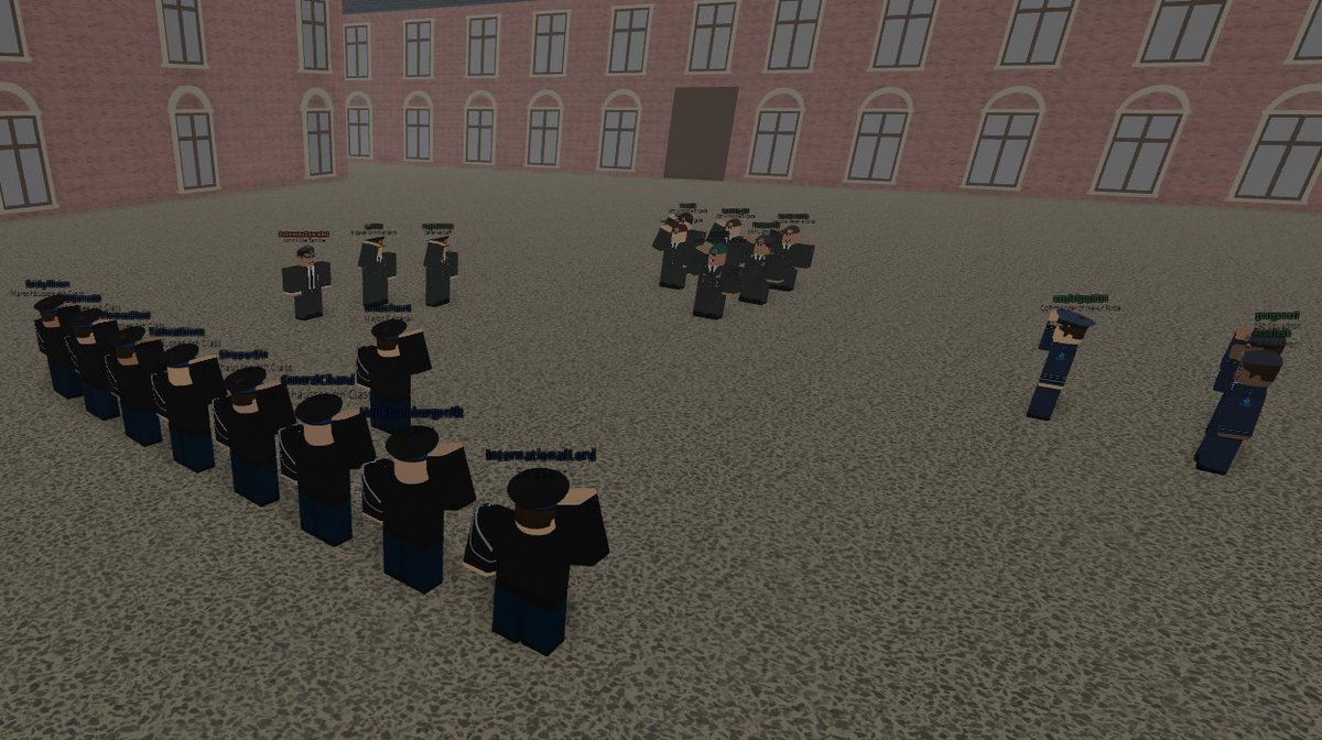 ArmedForcesNLD's tweet photo. The Dutch Armed Forces wished HughJPhilips a farewell and welcomed its new Chief of Defence J_imme at an inspection in Den Haag today. https://t.co/BbpVPIGmSn