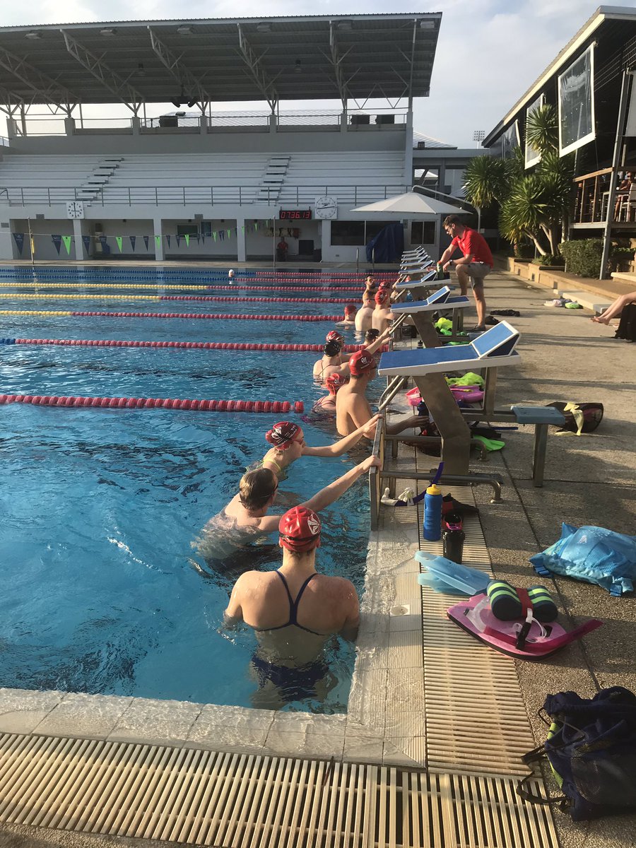 SwimWales's tweet photo. First session underway...#atsunrise #posttravel #sunnyswimming https://t.co/YdC1Pete04