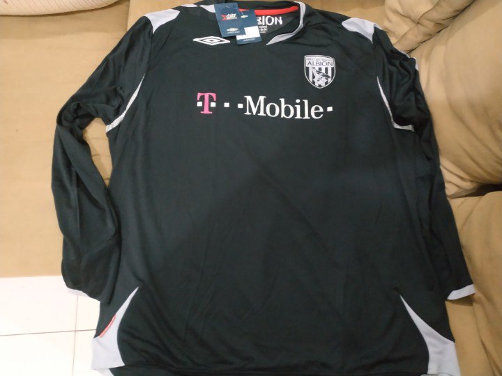 bigandoriginal's tweet photo. Jual WEST BROMWICH ALBION
2006-2007 3RD Jersey 
Long Sleeve ORI BNWT XXL 

https://t.co/UPktU8QC9c

Rp450rb
Contact : DM/WA 0818710060 (WA Only)
Terima Kasih 👍🏼
@Jerseyforum
#Jersey4Sale #jerseyoriginal #WBA #EPL #OriginalJersey https://t.co/vpvaBhSmCj
