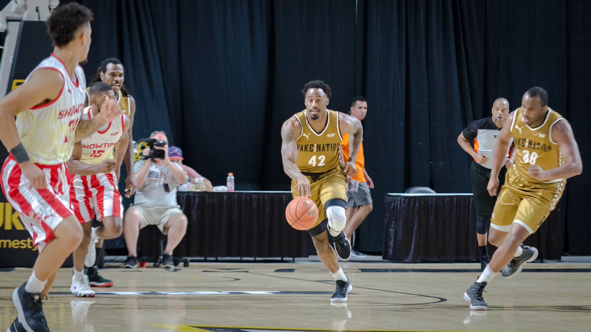 thetournament's tweet photo. 🚨INSTAGRAM TAKEOVER ALERT🚨

@WakeDaNationTBT combo guard &amp; @PUMAHoops Dunk Contest participant @ldwilliams_4 is taking the reins from Slovenia 🇸🇮 tomorrow! Catch all the action here: https://t.co/qNOwmQHPco

#YourTeamsYourTournament https://t.co/SygQKJWicM