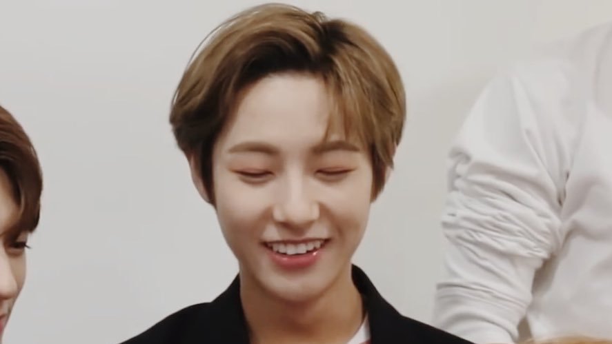 Renjun's visuals tweet media