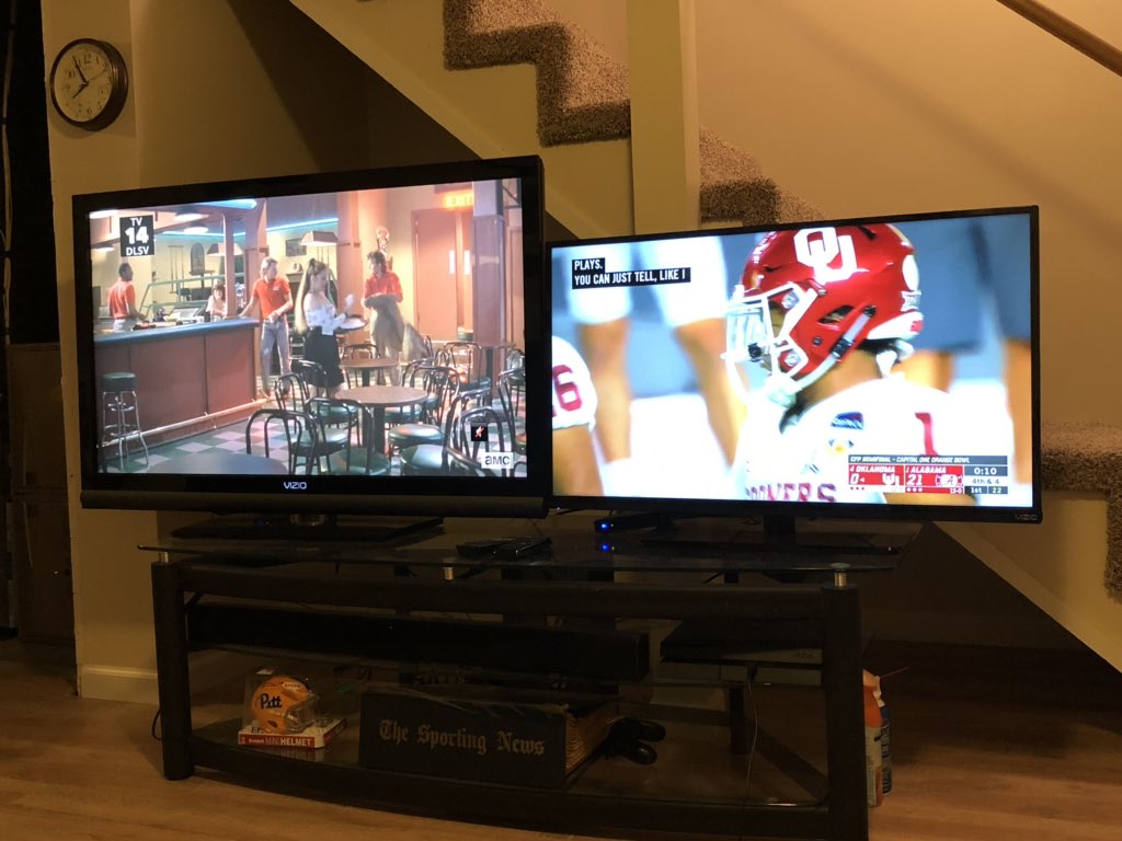 BHenderson_1's tweet image. That’s where the dual setup comes in handy #IThoughtYoudBeBigger #LeftBoot