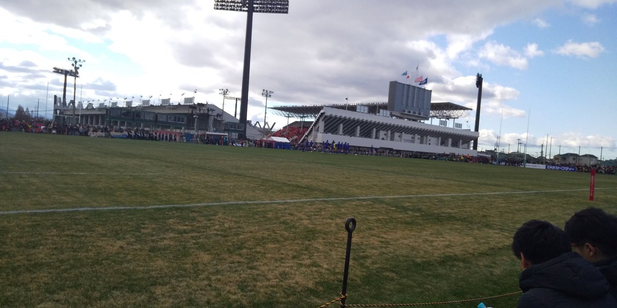 jumbonokachi511's tweet photo. 第二グランドへ移動しました。

中部大春日丘は12時開始予定。

今、鹿実が長崎北陽台にぼこぼこにされてる。(^^; https://t.co/Cztu4WsVFz