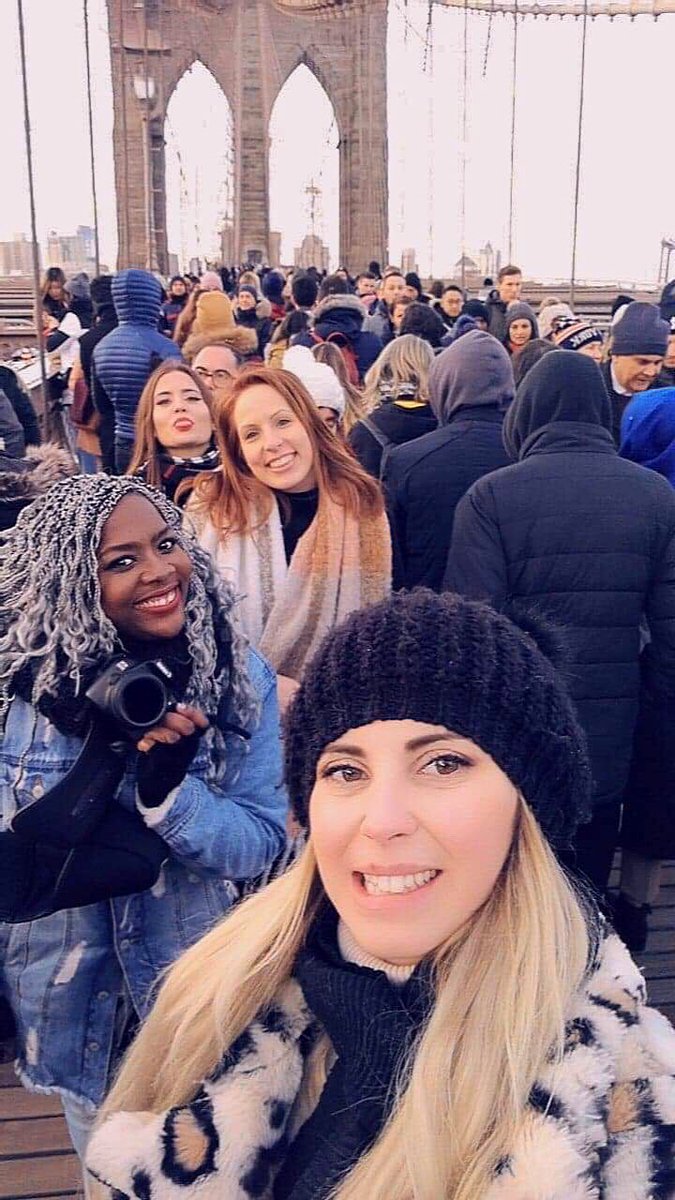This picture show the most beautiful thing about New York. People. Is easy to fall in Love with them. Awh missing this already. Let’s find this stranger (the girl with the tongue out) that is now part of my memories in New York City. #newyork #retweet #findgirl #brooklynbridge