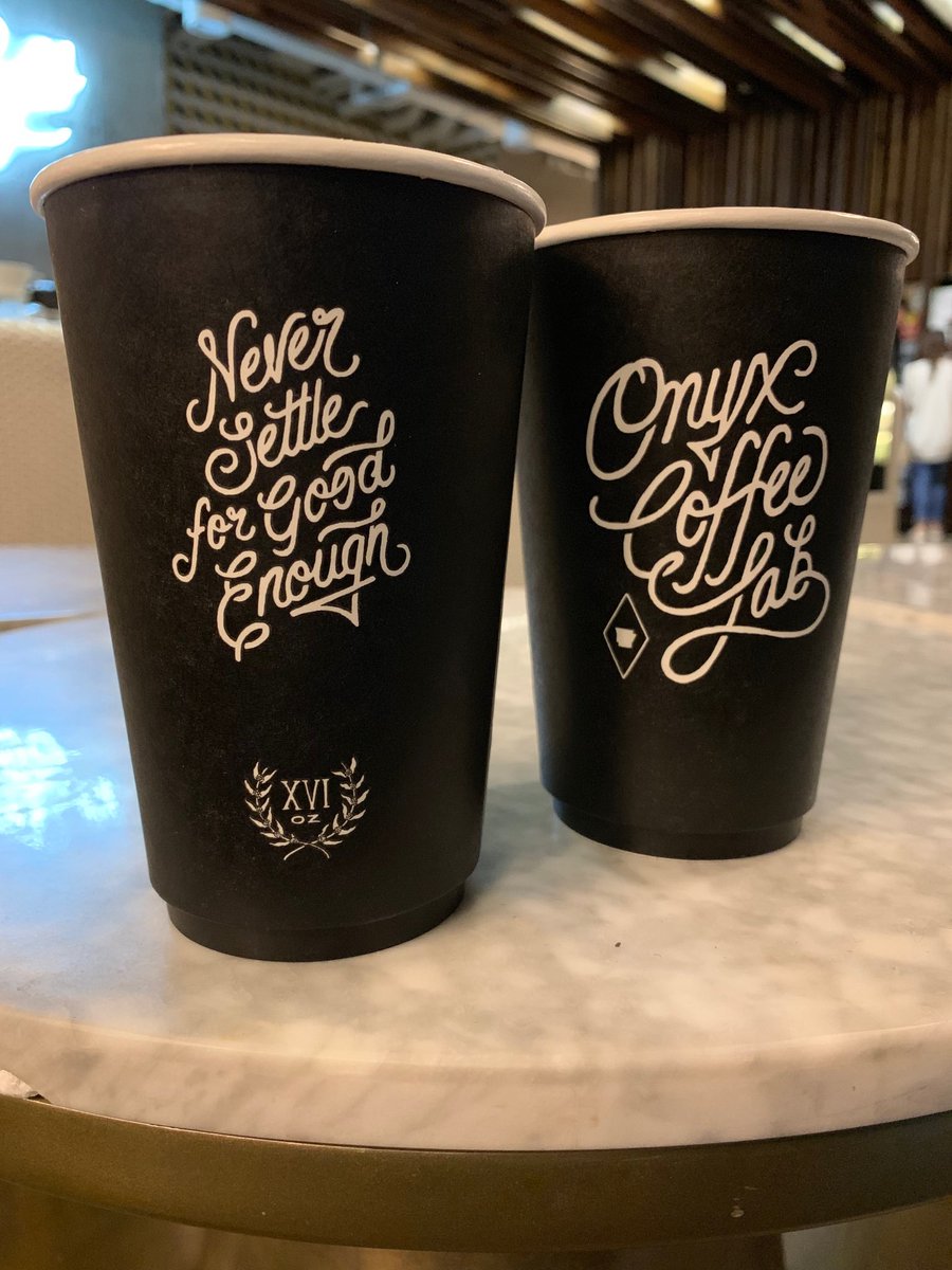 daveaustinbooks's tweet photo. @OnyxCoffeeLab has some of the best hot chocolate around, especially on a brisk December evening. #NeverSettleForGoodEnough https://t.co/3DD1iarzlL