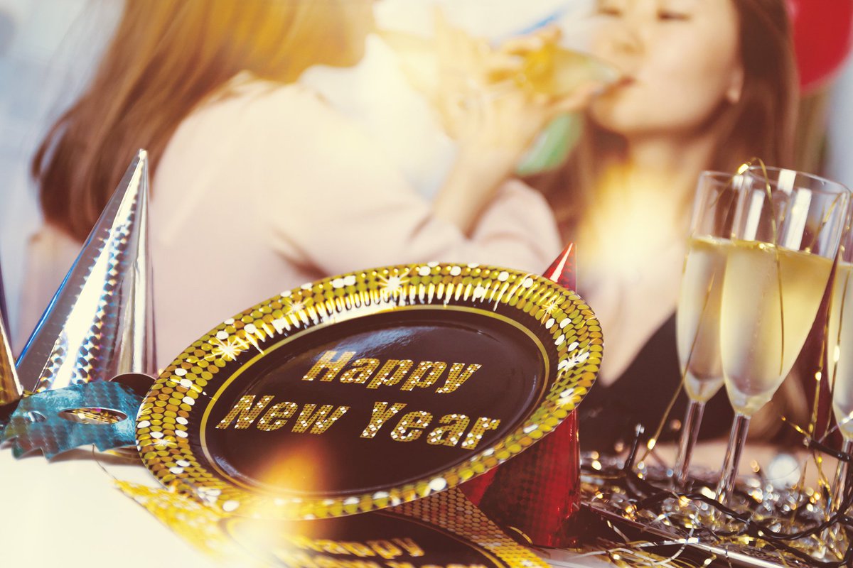 InbrightsStream's tweet photo. Techy cutes for holidays
https://t.co/TfWcI40UD5
#happynewyear #year #newyear #happy #love #nye #friends #hope #thankyou #peace #life #happiness #photo #cheers #time #newyearseve #today #tree #gift #party #music #holiday #gifts #santa #apps #iphone #shopping #winter #claus #xmas https://t.co/EmwXuUaB7b