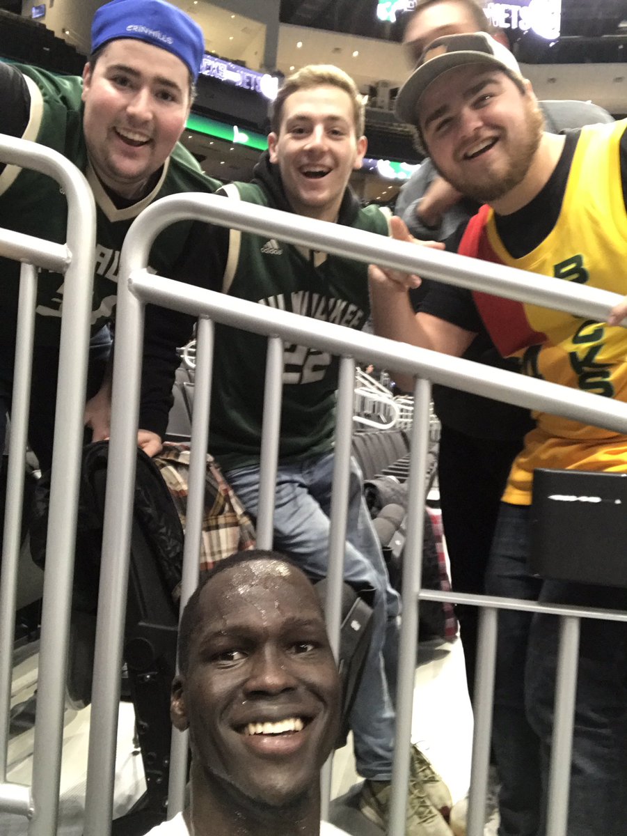 connorgawlick's tweet photo. @ThonMaker14 my idol 😍 https://t.co/9aEJkayGr3