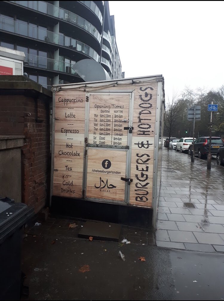 M7md Alenezi On Twitter مافي الذ من تشيلسي برجر طعمه روعه يفتح وقت متاخر ويسكر 6 الصبح طعمه واووو Https T Co Afirww7h4g