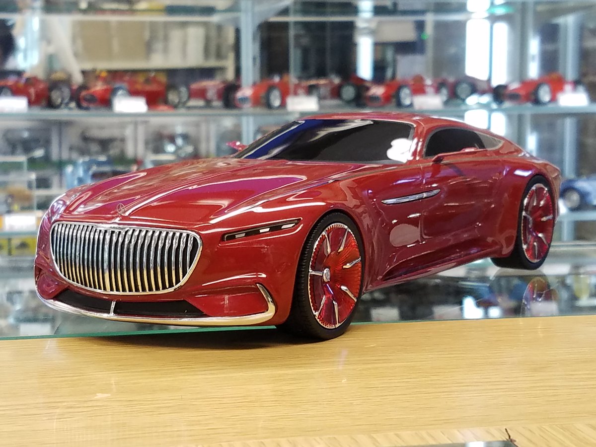 ミニカーショップ ポストホビー新宿店 בטוויטר シュコー新製品 1 18 メルセデス ベンツ マイバッハ ヴィジョン 6 クーペ レッド入荷です 16年アメリカのカリフォルニア州で開催されたペブルビーチ コンクール デレガンスにて発表されたスペシャルevカー