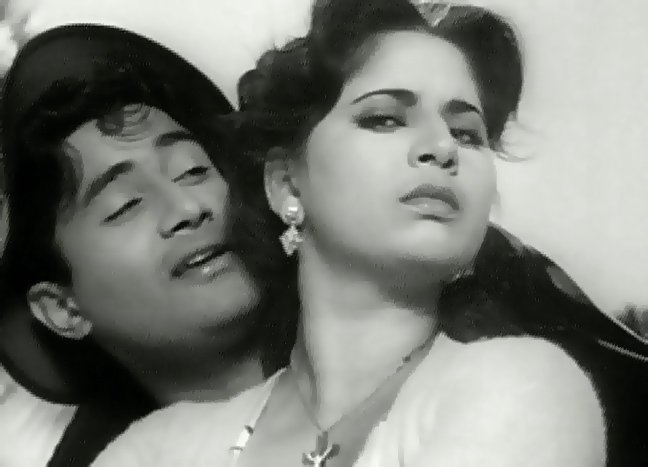 #JAAL (1952) and its unique song picturisation featuring #DevAnand, #GeetaBali & #KishoreKumar. 
(Articles on Cinema by #BobbySing at #BobbyTalksCinemaDotCom)

Link:
bobbytalkscinema.com/recentpost/jaa…

Cheers!
#BobbyTalksCinema 
#GuruDutt #VijayAnand #RajKhosla #SDBurman #SahirLudhianvi