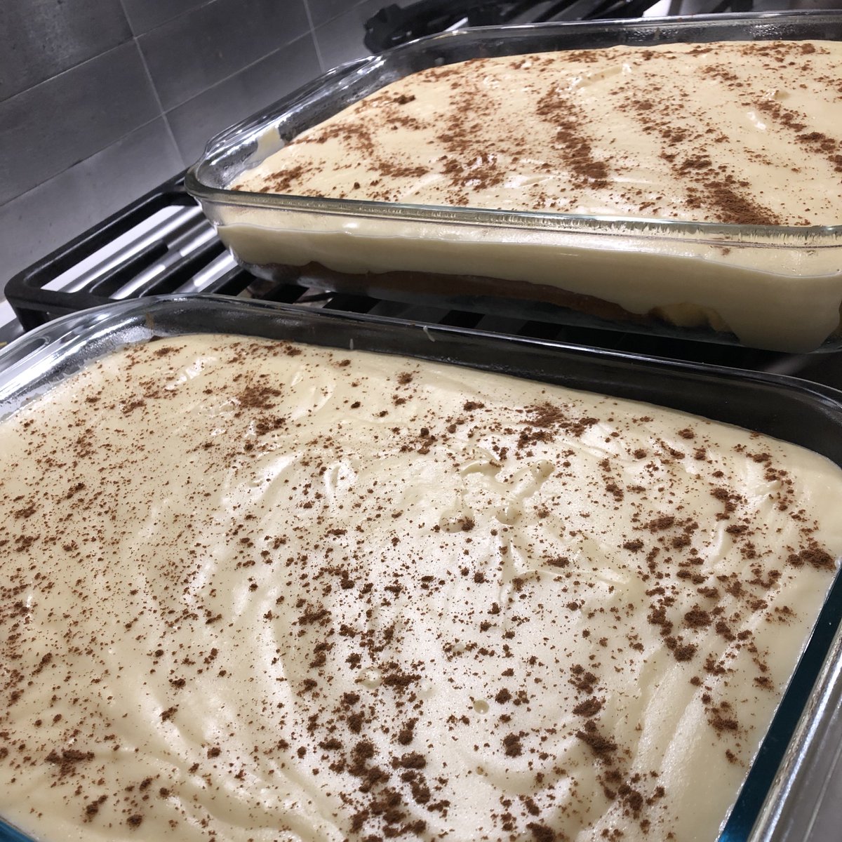 PDXSixSevenOne's tweet photo. Loving Latiya on this last Saturday of 2018!#latiya pound cake, vanilla custard, cinnamon ๐ฌ๐บ #pdx671 #guamfood #holidaysinhawaii https://t.co/dGNZ3mynIl