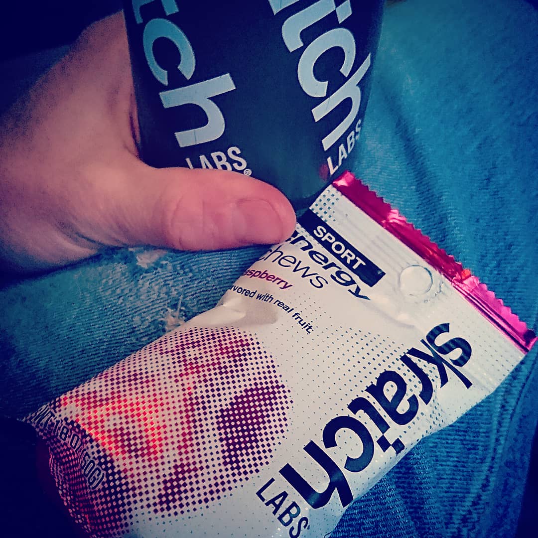 leewilliamsmtb's tweet photo. Getting the sugar levels up ready for some cyclocross action... π΄
.
.
#skratch #skratchlabs #skratchlabsuk #skratchlabsambassador #realskratch #skratchthesummit #hydration #energydrink #sportsdrink #energychews #sportsssweetsπ @SkratchLabs @SilverfishUK https://t.co/FRvo22nuw2
