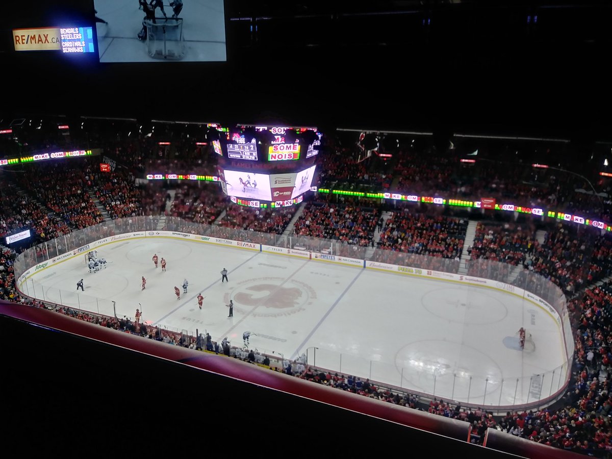 xtinabons's tweet photo. #singalong3 @NHLFlames https://t.co/tA0yityqOr