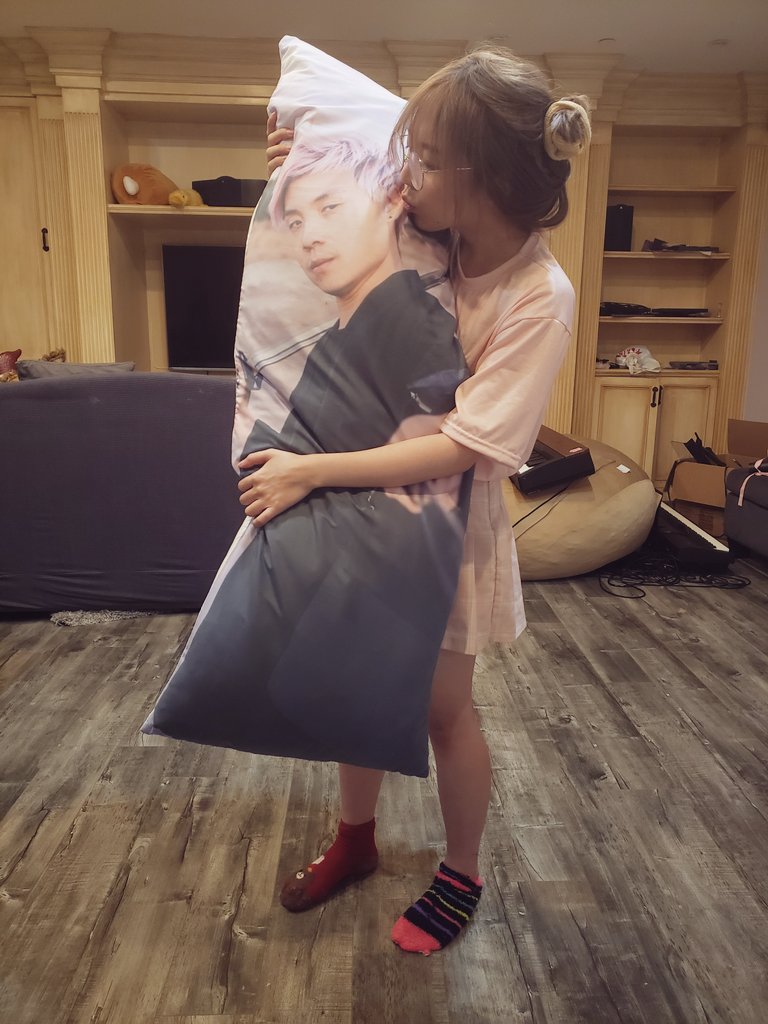 Santa Poki is back: Pokimane asks fans to post their wishlist, buys it for them