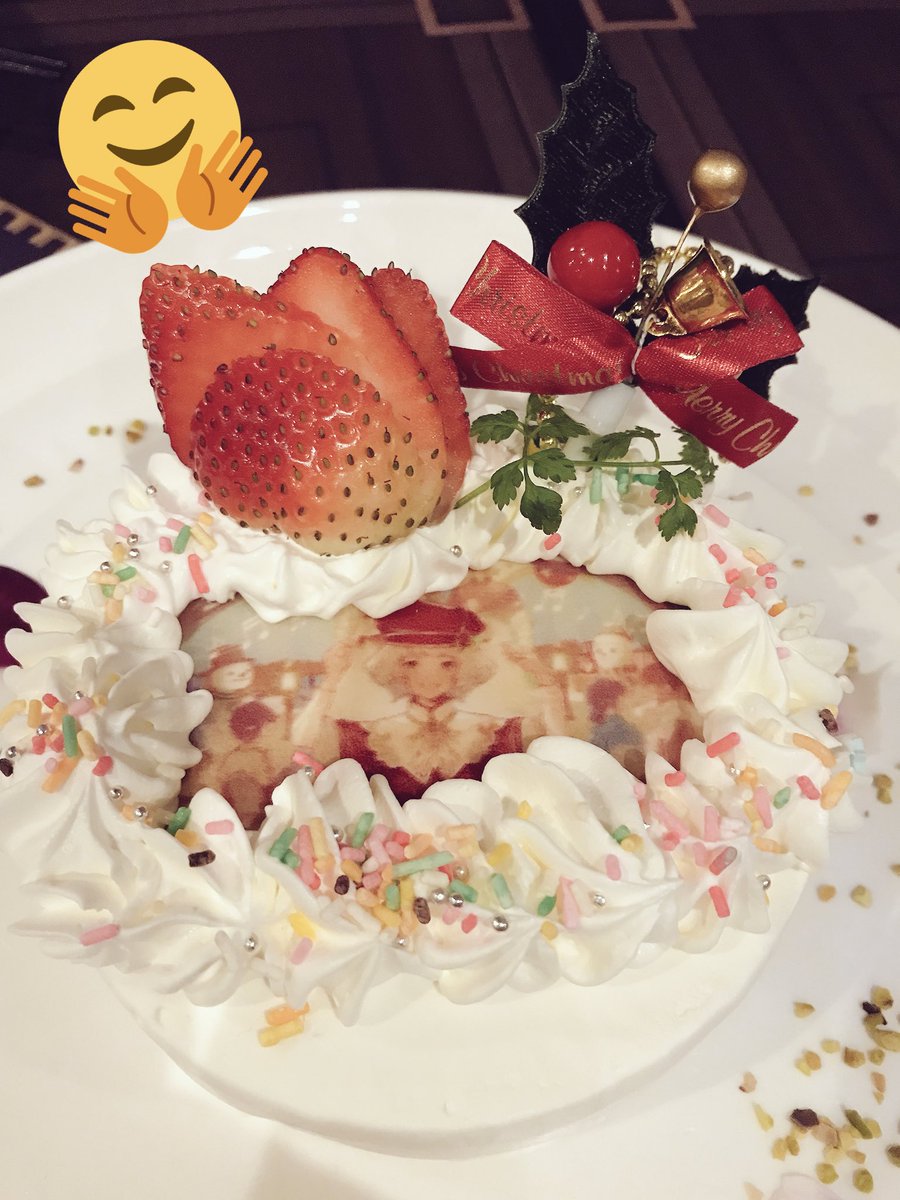 いつも一緒してくれるメンツとエオカフェ納めしてきました!!ケーキおいしかったねぇ🎂そしてめでたく1等当たったのでまた来ねばだ…!(今日のは前の当たり分)👏ことしもありがとサンクス…来年もよろしくです✨