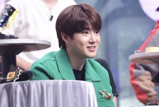 EXOGlobal's tweet photo. SCHEDULE 📆 | 181230 ‘King of Mask Singer’ Ep. 184 #SUHO

⏰ 4:50PM KST 

#LoveShot #EXO⁠ ⁠
 #엑소 @weareoneEXO https://t.co/7GCZANFPOH