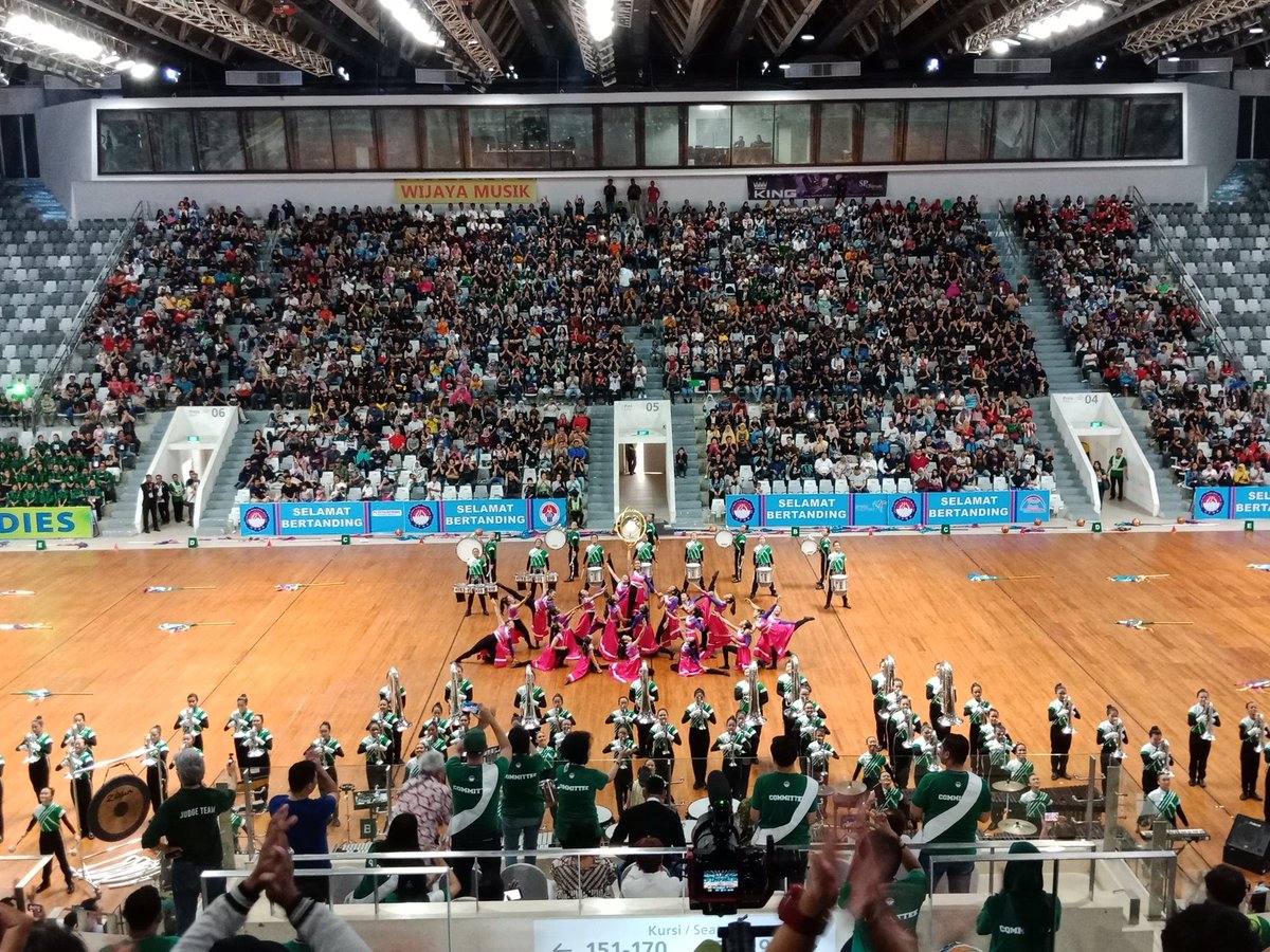 B7RU's tweet photo. #PSUMB Final #GPMB2018 https://t.co/olFHRAZhLz