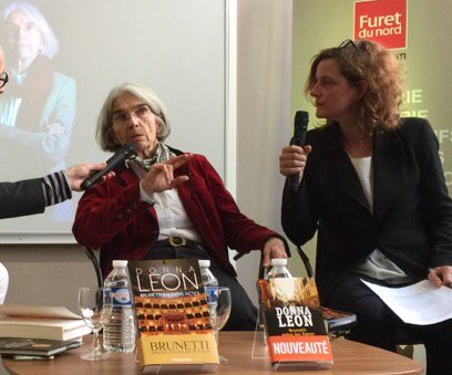 PhoebeDingwall's tweet photo. #translating for #donnaleon #brunetti @furetdunord #bookshop #detectivenovel https://t.co/F7EfWicUbG