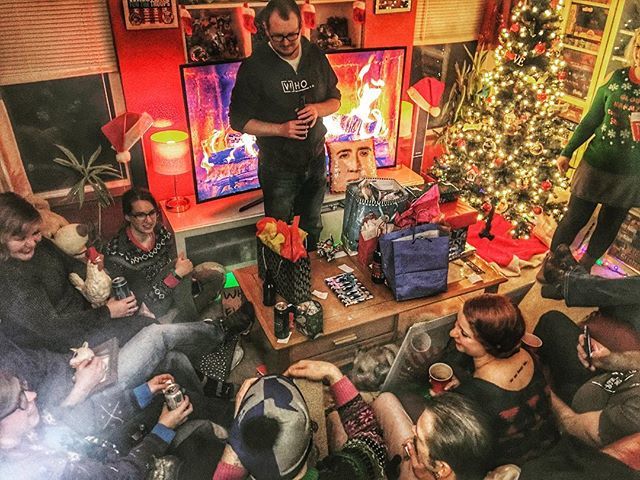 #HappyDays2018 --- 363/365
Our second annual Christmakkah white elephant gift exchange was a ridiculous success!
.
.
#december #christmakkah #holiday #holidays #happyholidays #holidayspirit #christmasjew #jewishchristmas #christmas #christmastime #xmas #… bit.ly/2EWzUL9