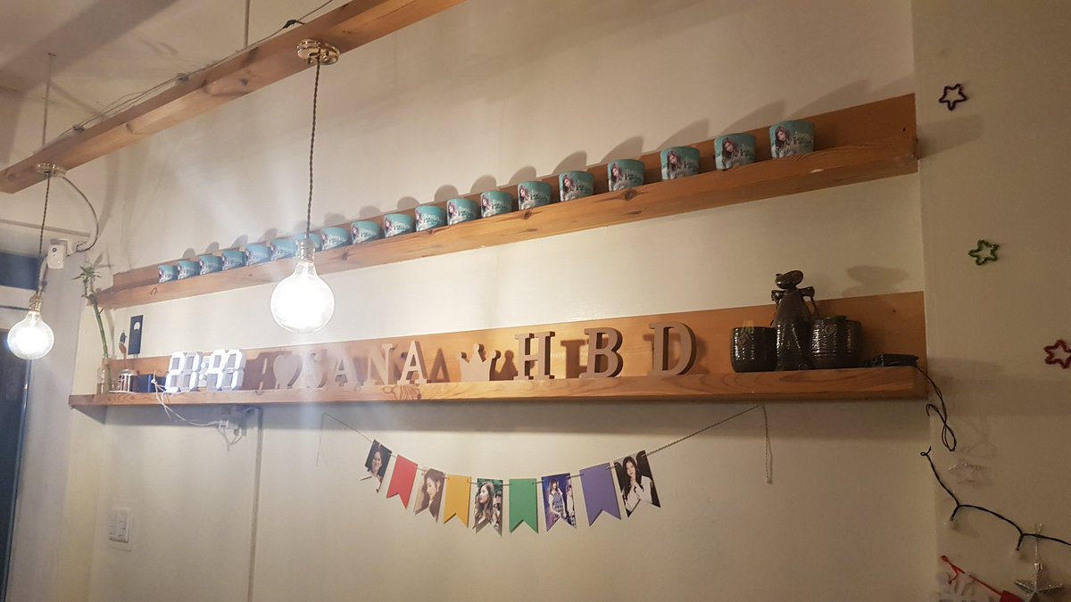cafe_stella11's tweet photo. 연예인 컵홀더 이벤트 가능합니다❤
대관료 없음❌
✔문의 : 02-468-4201 또는 DM
(DM알림이 오지않으니 DM후 멘션주세요)
✔카페 꾸미실 것 주시면 꾸며드려요😊
.
#컵홀더 #연예인컵홀더 #아이돌컵홀더
#워너원 #엑소 #세븐틴 #방탄소년단 #뉴이스트 #하이라이트 #몬스타엑스 #레드벨벳 #트와이스 https://t.co/FPHPsmXuMd