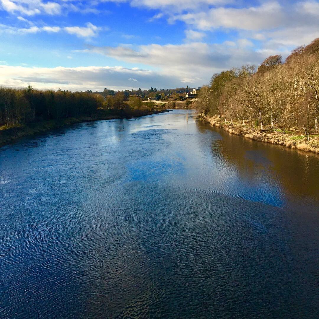 TillyFuller's tweet photo. Beautiful Coldstream, location of choice for one of this weeks runs ☀️ it’s a hard life ❤️ https://t.co/1YwdBwVYHJ