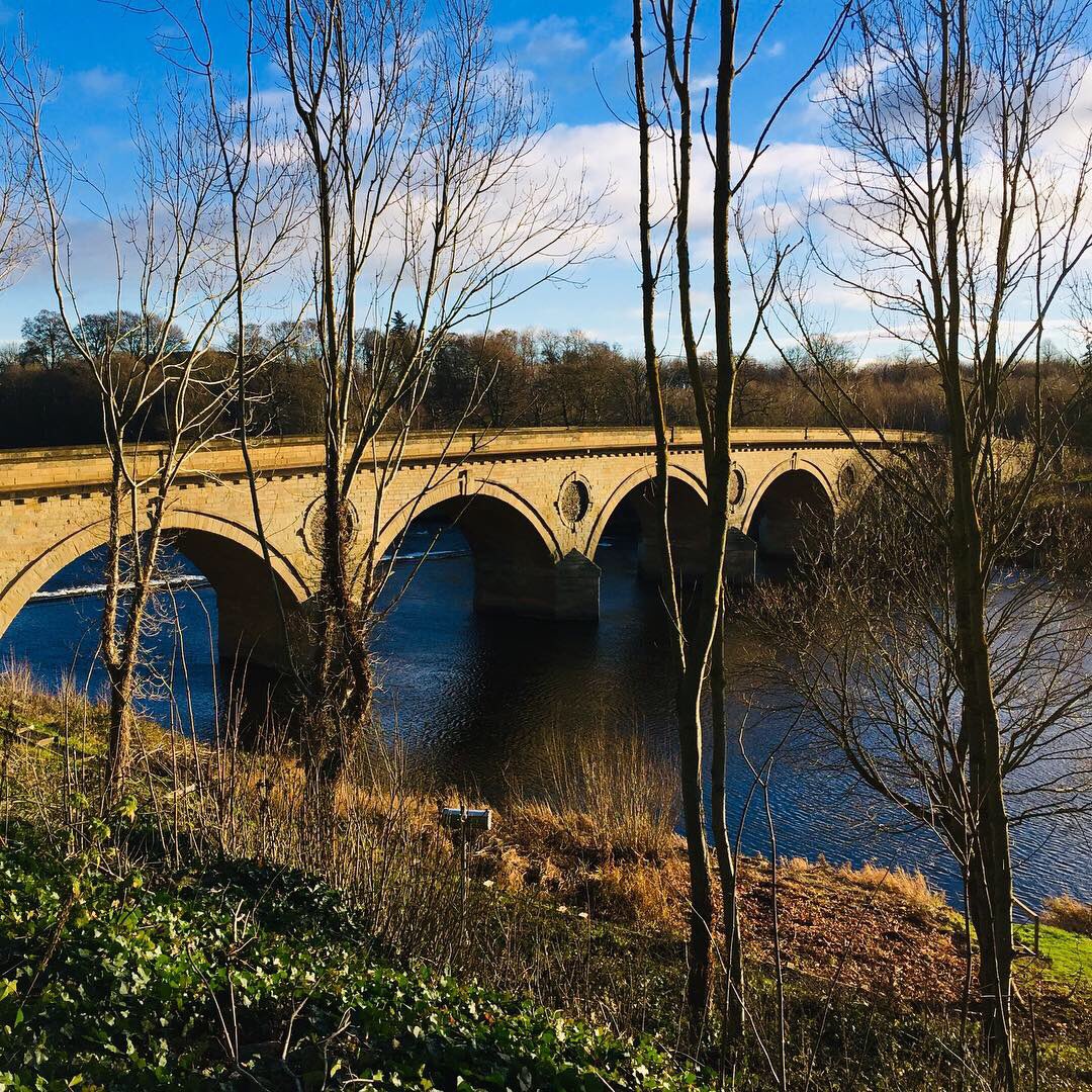 TillyFuller's tweet photo. Beautiful Coldstream, location of choice for one of this weeks runs ☀️ it’s a hard life ❤️ https://t.co/1YwdBwVYHJ