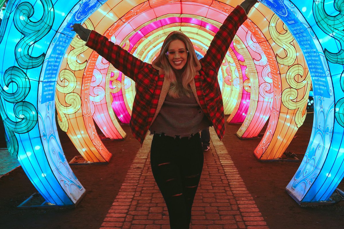 presleydavisss's tweet photo. In case anyone is wondering I learned that my Chinese zodiac sign is the rat π #wherethecheeseat π§ https://t.co/juGTwDbVP5