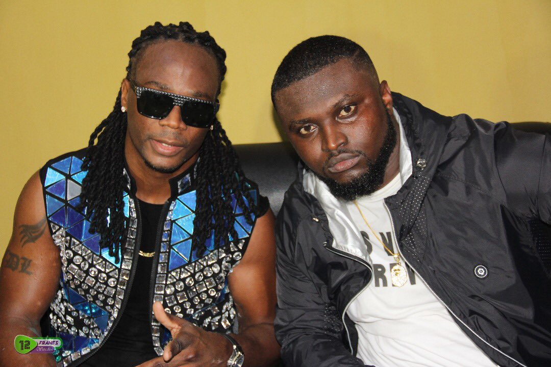 realstreetbeatz's tweet photo. It’s was a great link up with @AdmiralT971 . Big up @Stonebwoy for this amazing opportunity... #BhimConcert2018 was one in a million. Different settings same Flame next year. 🔥🔥🔥🔥 https://t.co/3hzeNQ8nnA