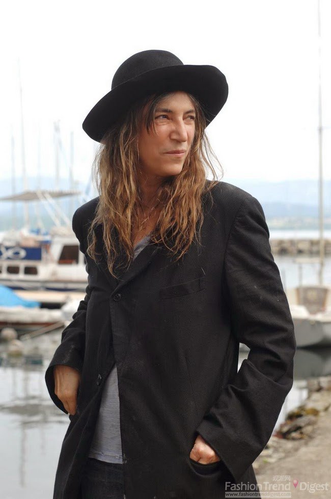 I can get seriously stupid over Patti Smith. My original and forever style icon. Happy 72nd birthday, Mizz Patti. 