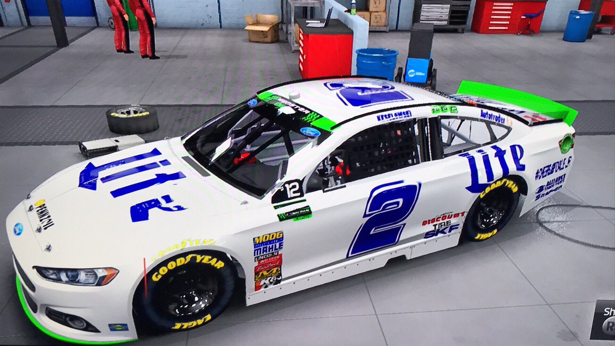 Brett_Baker_'s tweet photo. Still using NASCAR β15 to design race used or custom schemes. Figure why not make a @keselowski favorite, his 2017 #Cheers2DaleJr National Guard throwback car which he raced and won at @TalladegaSuperS with in the @NASCAR Playoffs Round of 12 https://t.co/TU5FwyjY7O