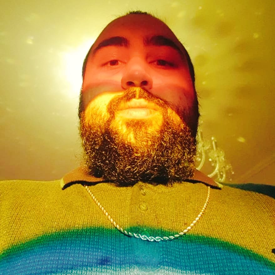 I can only apologise for my ugly mug being all over telly the last few weeks. One more! Ben Wheatley's messy masterpiece 'Happy New Year Colin Burstead' is on tonight at 10:30pm on <a href="/BBCTwo/">BBC Two</a> (I basically play myself) #HappyNewYearColinBurstead #ColinYouAnus