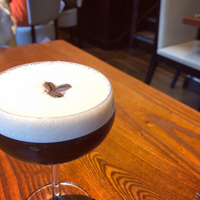 plub's tweet photo. Espresso martini https://t.co/9gMTW9HaEj https://t.co/5Zyq8Si91a