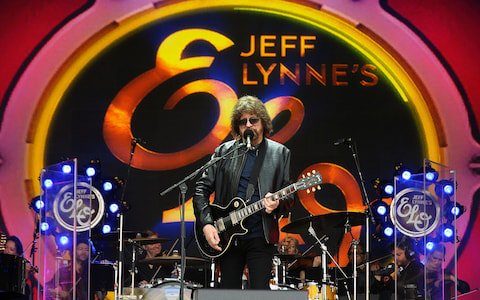 Happy Birthday Master Jeff Lynne !!! 
