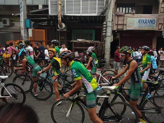 reccaagato_'s tweet photo. Happy Fiesta Olongapo City! π
#TriGapo
#TeamOlongapo
#OlongapoJuniorTrackers https://t.co/jA5isqeXjd