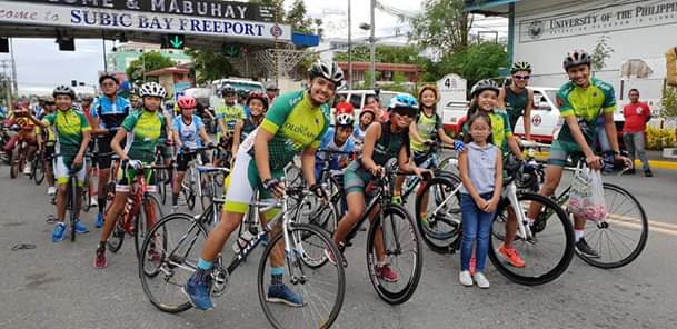 reccaagato_'s tweet photo. Happy Fiesta Olongapo City! π
#TriGapo
#TeamOlongapo
#OlongapoJuniorTrackers https://t.co/jA5isqeXjd