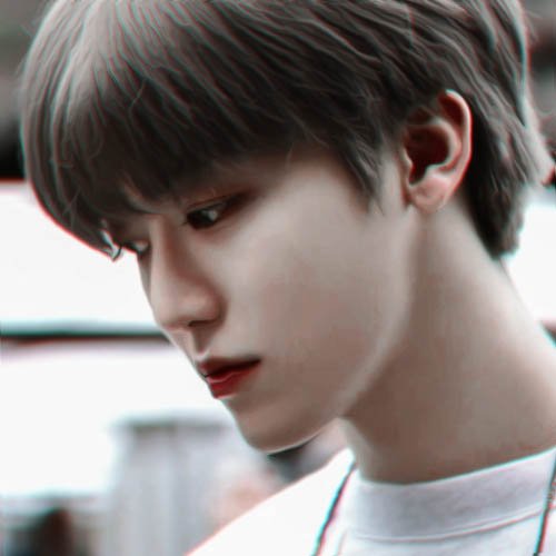 T. ♡ ☻ tweet media