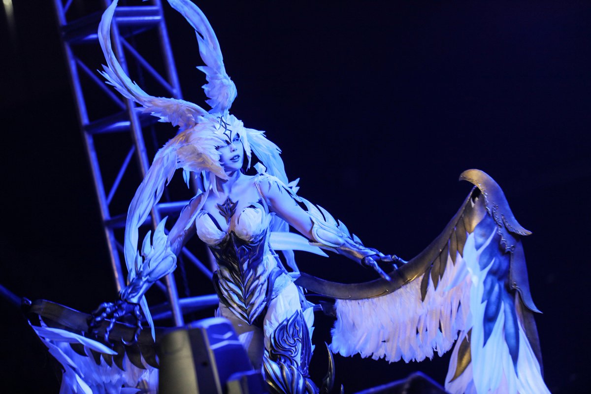 #cosplay #FF14 #FFXIV 迦 楼 罗/Garuda by me In 2017 WORLD COSPLAY SUMMIT of Ch...