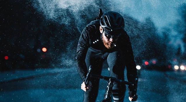 chrishallrides's tweet photo. Swirly wet and windy today. Definitely feels like winter out on the bike this morning. Who’s out enjoying the lanes?
📸 @joseph_ocd .
.
.
.
#jamcycling #metiercycling #focusbikes #shimanorider #wahooligan #wintermiles #coveredinshit https://t.co/uijBAndgKs https://t.co/v7ptveYiCM